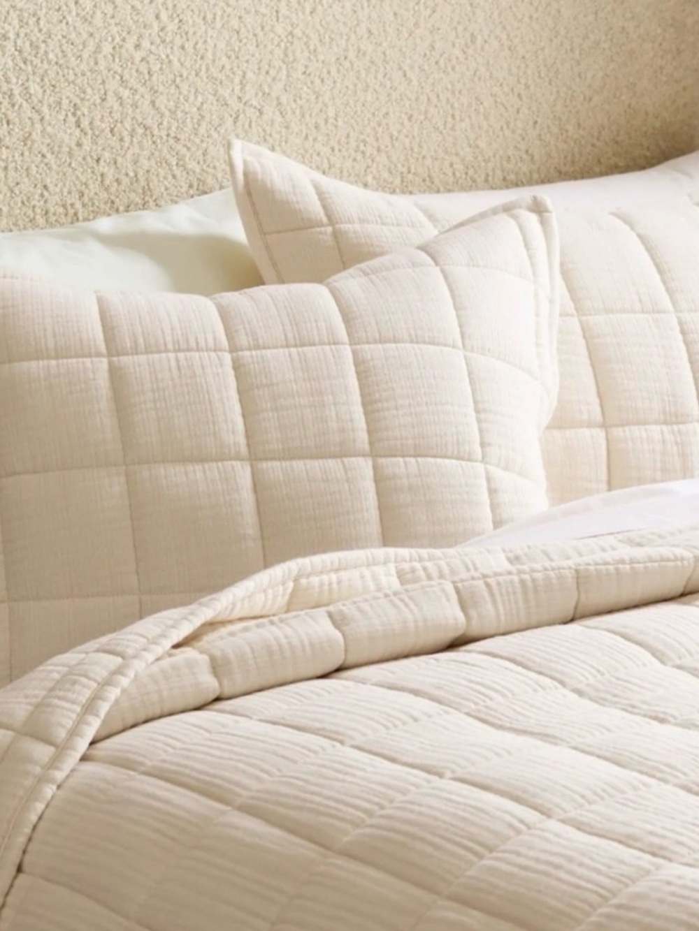 NWOT Quince Organic Cotton Airy Gauze Box Undyed Quilt - Best Seller